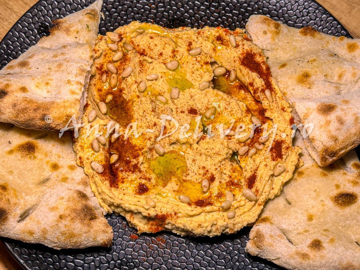 Hummus Libanez cu Focaccia 